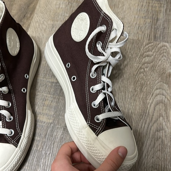 Women’s converse - Picture 4 of 4